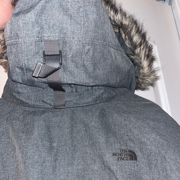 The north face arctic down parka - Picture 16 of 16